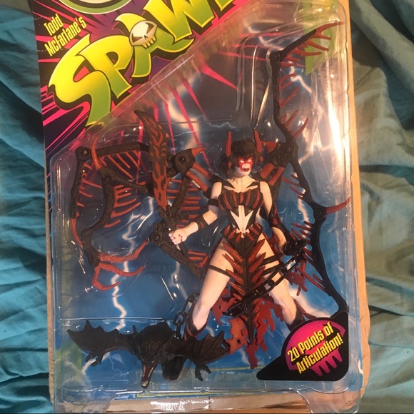 McFarlane Toys Variant 8 Widow Maker Figure, Spawn - Picture 2 of 10
